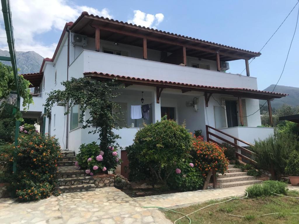 Xheko Rooms Dhërmi Εξωτερικό φωτογραφία